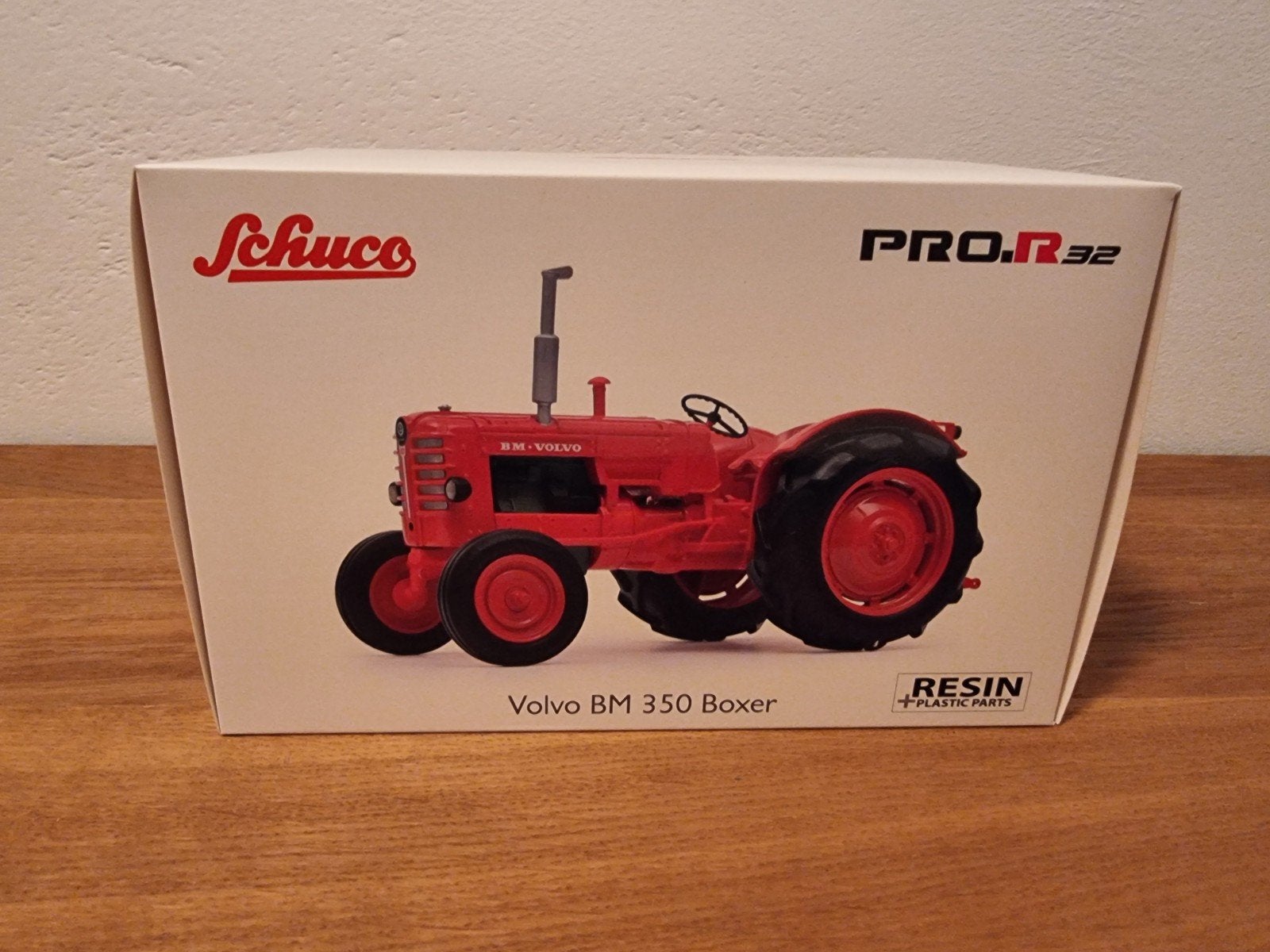 Volvo BM 350 Boxer Schuco, Hobby en Vrije tijd, Ophalen of Verzenden, Nieuw, Tractor of Landbouw, Schuco