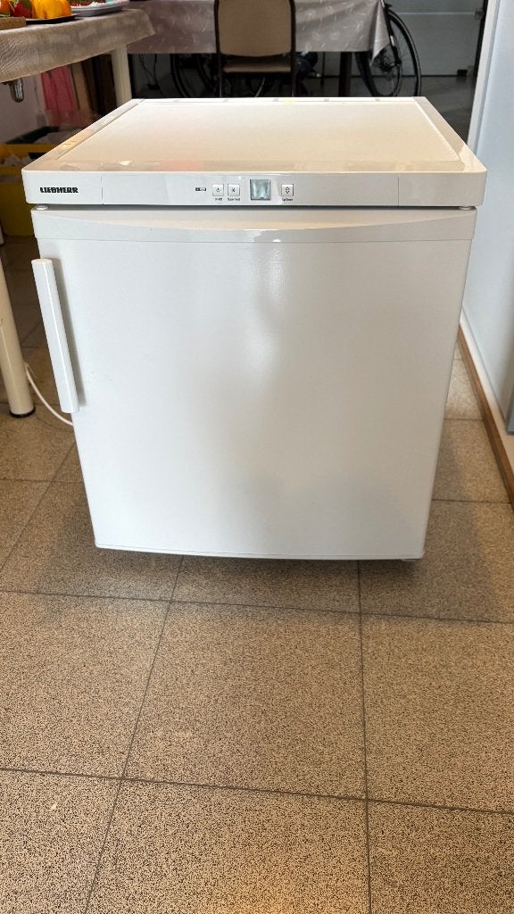 Diepvries Liebherr 68 liter, Elektronische apparatuur, Vriezers en Diepvrieskisten, Minder dan 85 cm, Minder dan 60 cm, Zo goed als nieuw