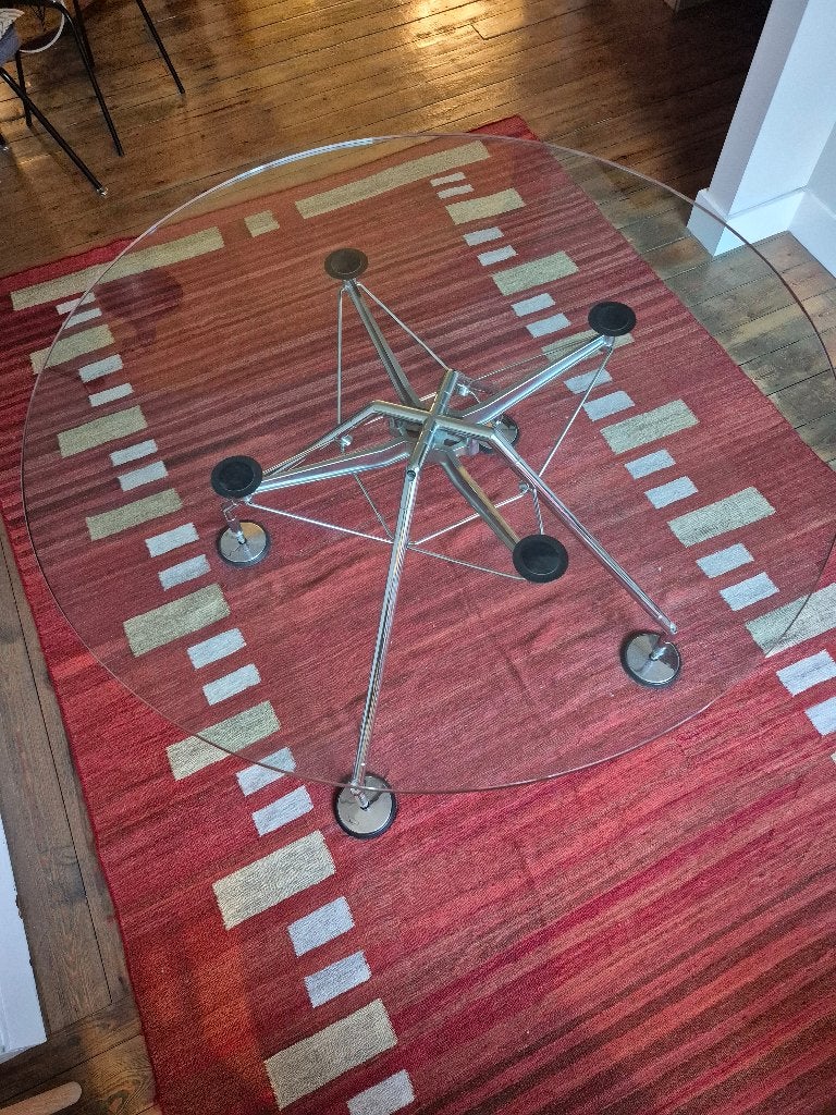 Tafel „Nomos” van Norman Foster voor Tecno, Ophalen, 50 – 75, Rond, 100 tot 150 cm