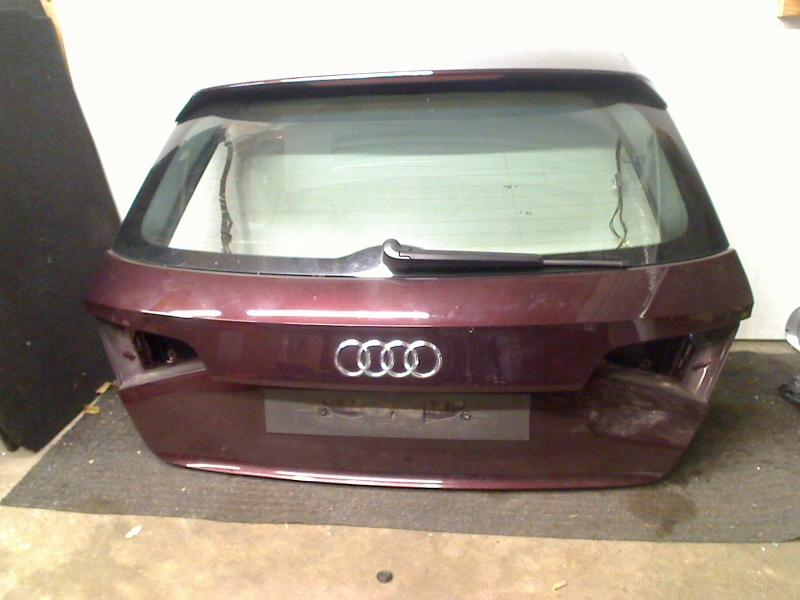 HAYON ARRIÈRE / MALLE Audi A3 Sportback (8VA / 8VF), Dhr. R. de Gouw, Haillon arrière, Audi, Utilisé