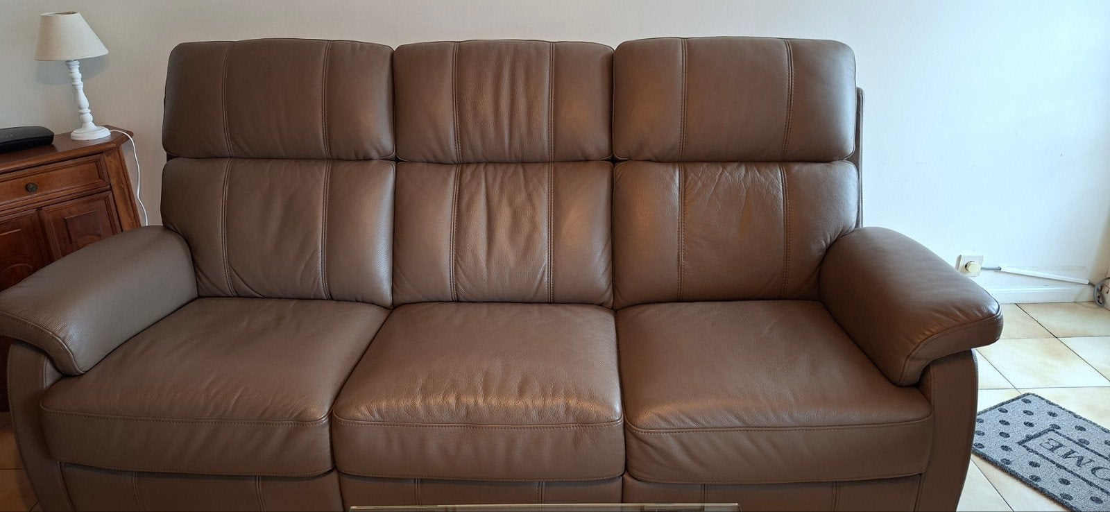 canapé en cuir 3 places et 1 fauteuil electrique., Enlèvement, Trois personnes, Banc droit, Cuir