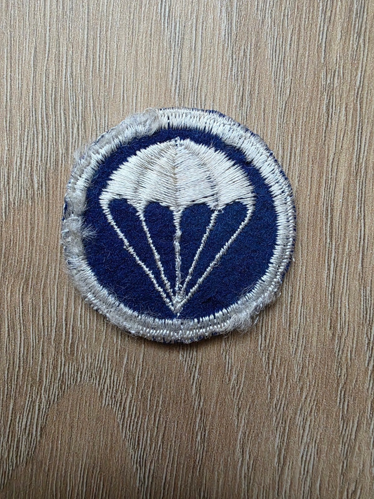 US WW2 Paratrooper Infantry cap patch wollen variant vroeg, Verzamelen, Ophalen of Verzenden