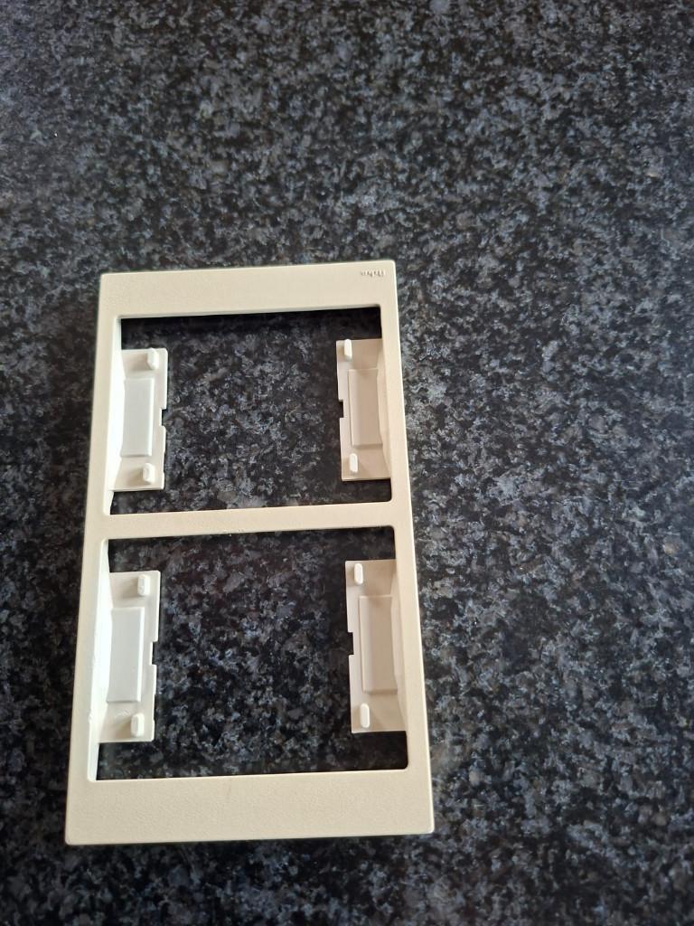 Electriciteitsmateriaal, Ophalen, Gebruikt, Stopcontact