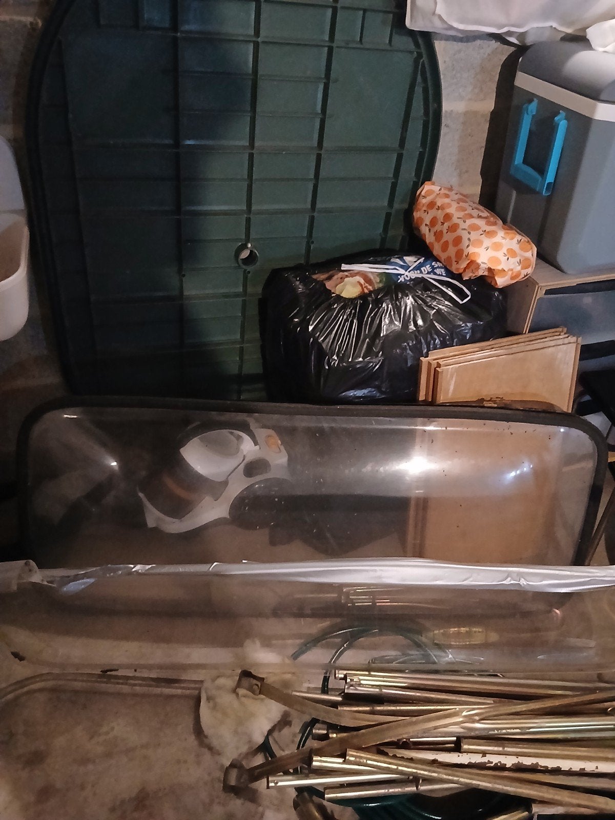 vend pièces caravane DE REU, Enlèvement