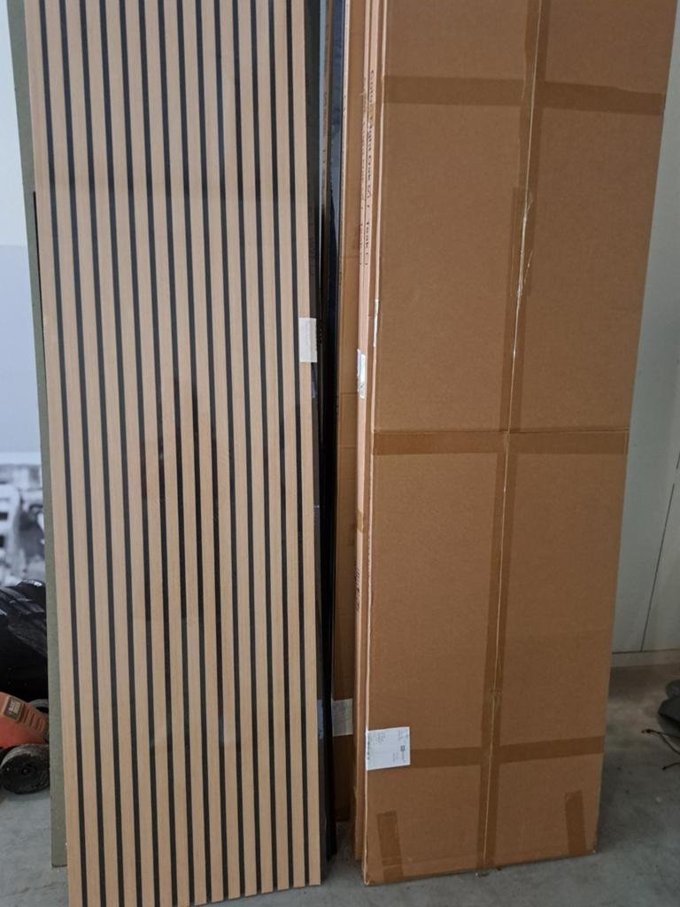 Akoestische panelen in beige eiken en zwarte kleur, Ophalen