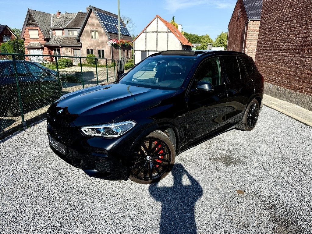 BMW X5 xDrive45e M | FULL | Massage | Kristal | 360 | Sky, Zwart, Leder, Hybride Elektrisch/Benzine, 2998 cc