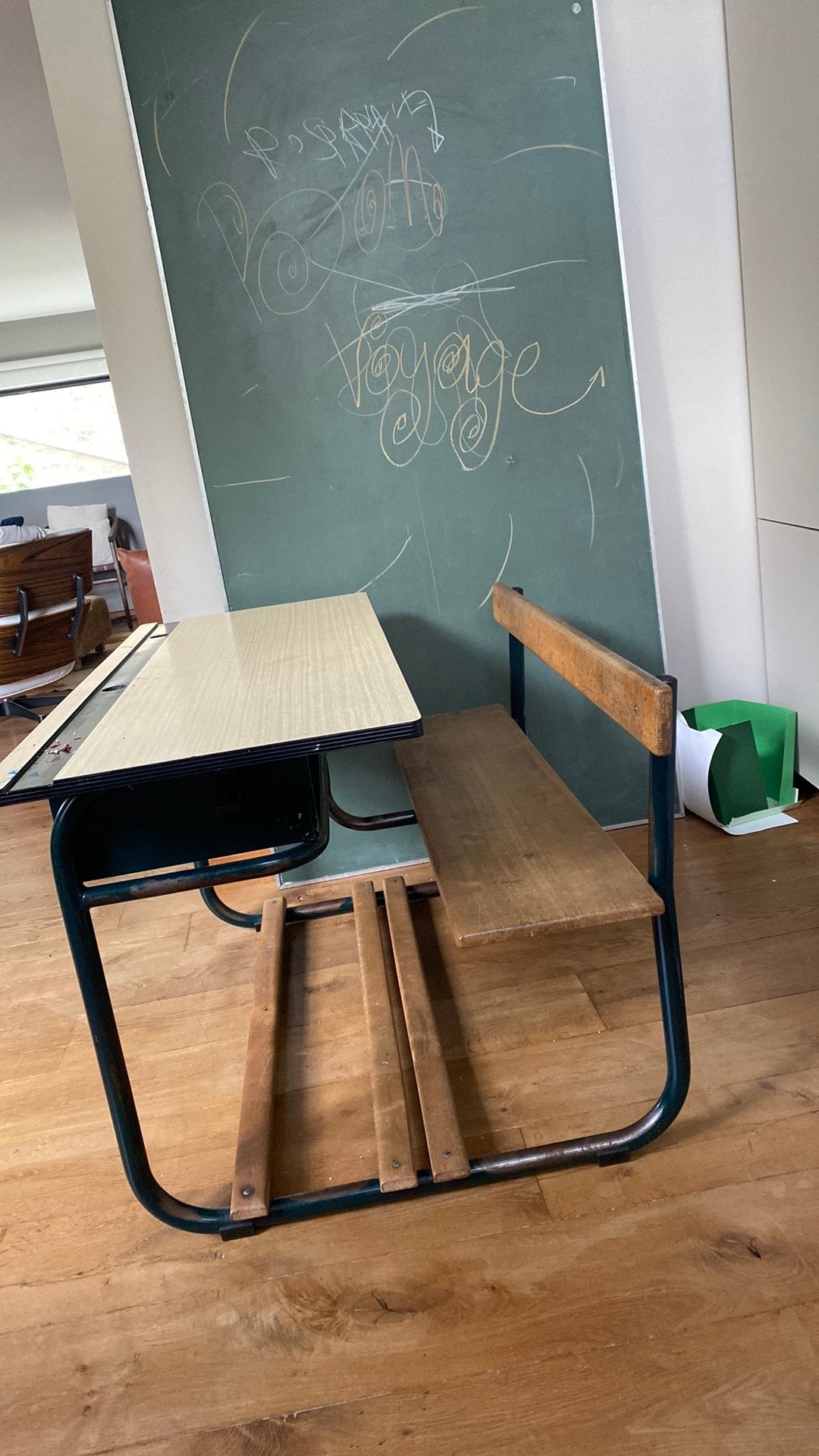 Oude schoolbank in 1 stuk plus optie bord, Enlèvement
