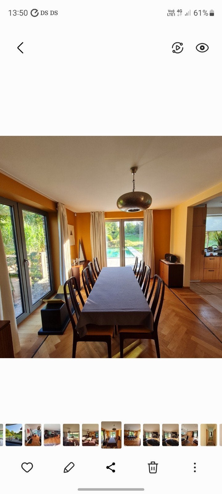 Eet salon, eetkamer Hulsta. Tafel, stoelen met kasten, Ophalen