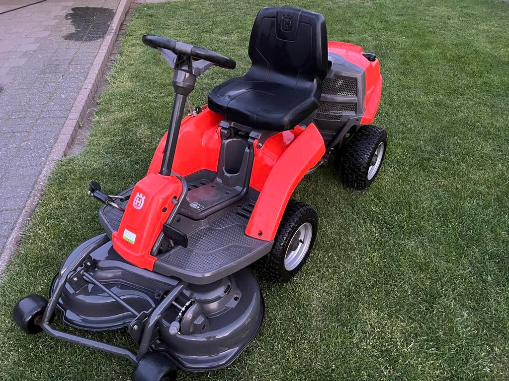 Husqvarna frontmaaier in goede staat, Ophalen, Zo goed als nieuw