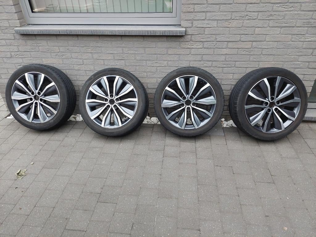 Velgen met banden 19" Renault Kadjar, Auto-onderdelen, Banden en Velgen, Band(en), Ophalen