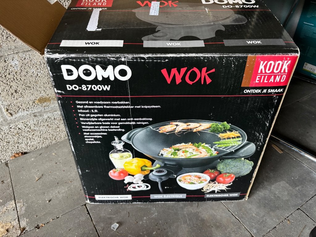Domo wok, Huis en Inrichting, Keuken | Potten en Pannen, Ophalen, Nieuw, Aluminium, Overige merken