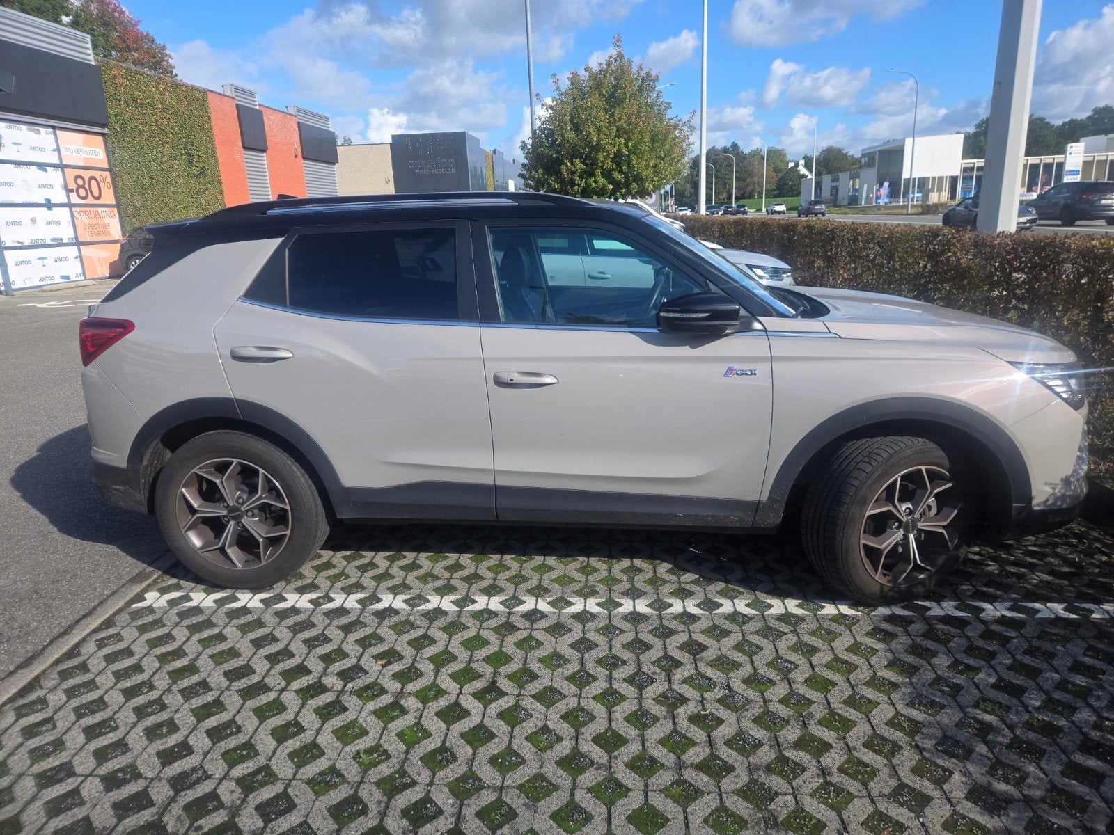 te koop 1ste eigenaar KGM corando, Auto's, Stof, Zwart, 5 deurs, Particulier