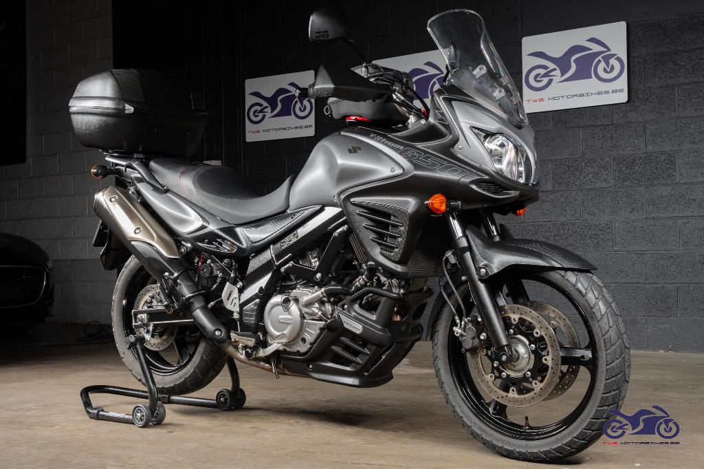 Suzuki V-strom 650 - 11.717 km, Motoren, Motoren | Suzuki, 2 cilinders, Occasion, Motorrijbewijs A, Bedrijf