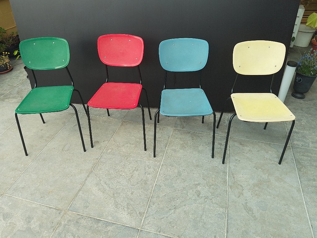Retro stoelen en lamp, Ophalen