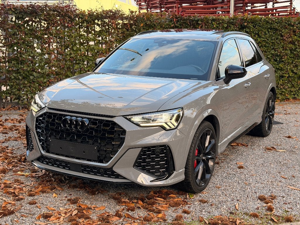 Audi RS Q3 2.5TFSI Quattro S-Tronic Nardo Grey * Full Option, Auto's, Automaat, Leder, Bedrijf, 5 zetels