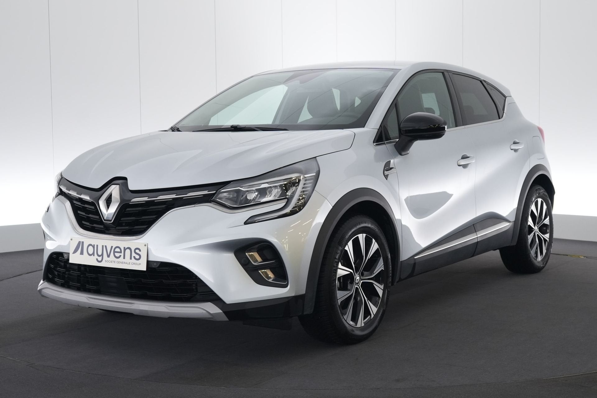 (2EXZ187) RENAULT CAPTUR, Autos, Argent ou Gris, Achat, Euro 6, Entreprise