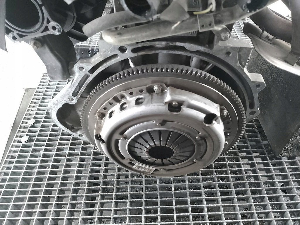 Moteur 4A90 Nu MITSUBISHI COLT, Envoi, Utilisé, Daihatsu