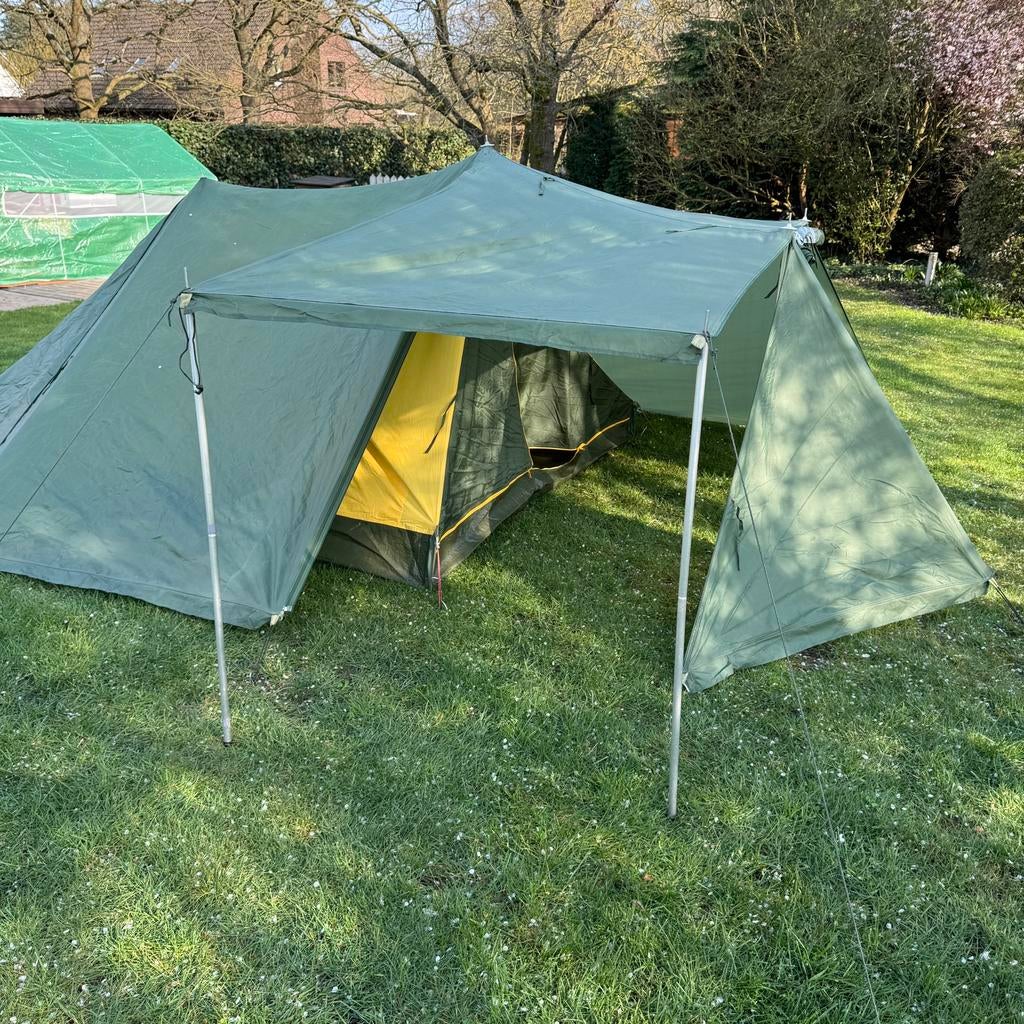 Nylon Tent Umarex, Enlèvement, Utilisé, Jusqu'à 2