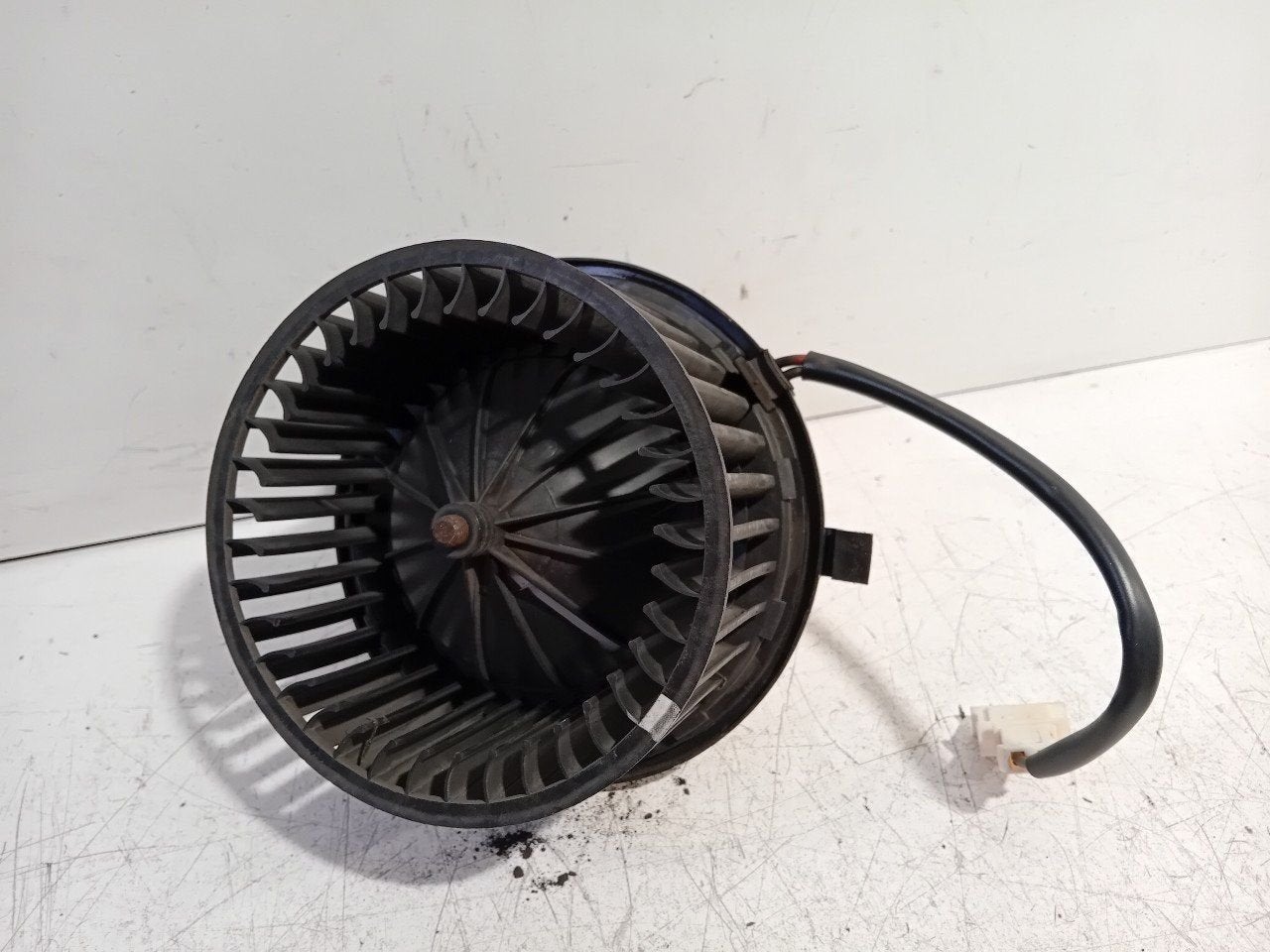 Kachel ventilator motor Volkswagen Transporter, Onderdelen@venauto.nl, Van der Ven Autorecycling B.V., Gebruikt, Ettenseweg 76, 4706 PB Roosendaal, The Netherlands