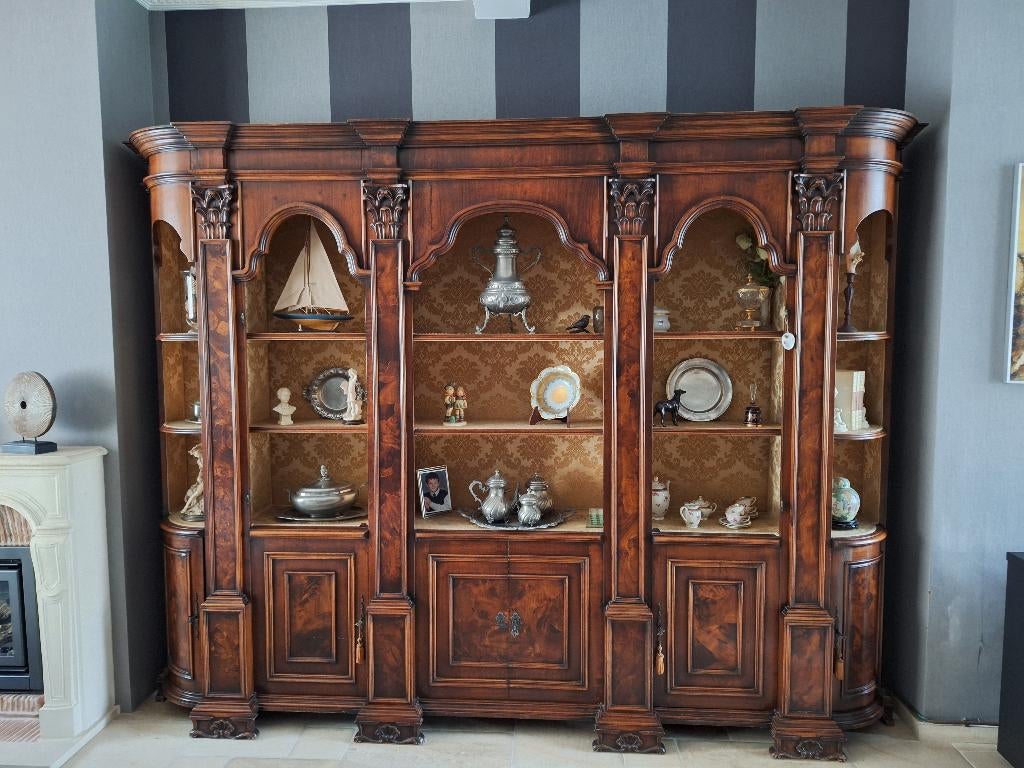 Buffetkast + tafel en stoelen in Italiaanse stijl, Ophalen, Gebruikt, Italiaans, 4 tot 6 stoelen