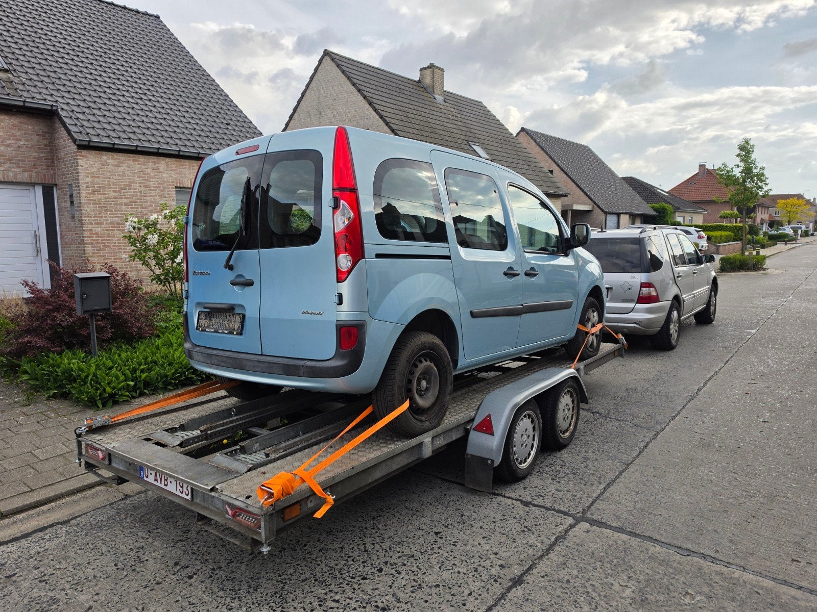 Takeldienst 24/7 - Pechverhelping & Voertuigtransport

Pech,, Ophalen
