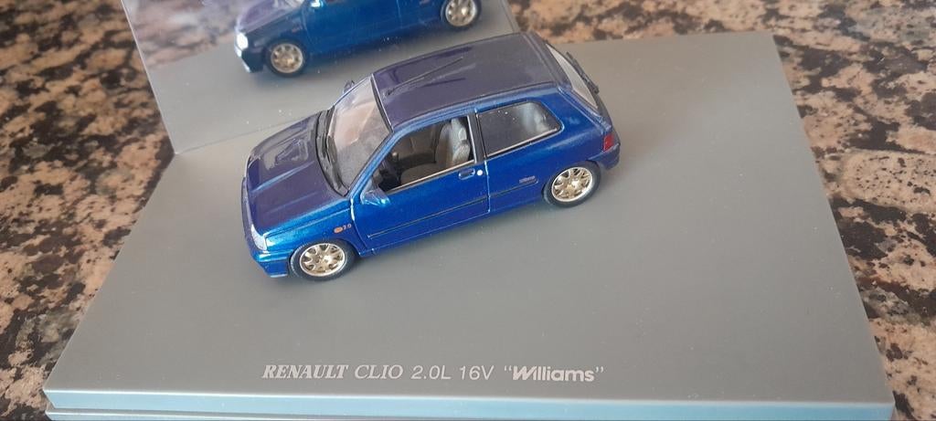 Renault Clio Williams, Enlèvement ou Envoi, Comme neuf, Voiture