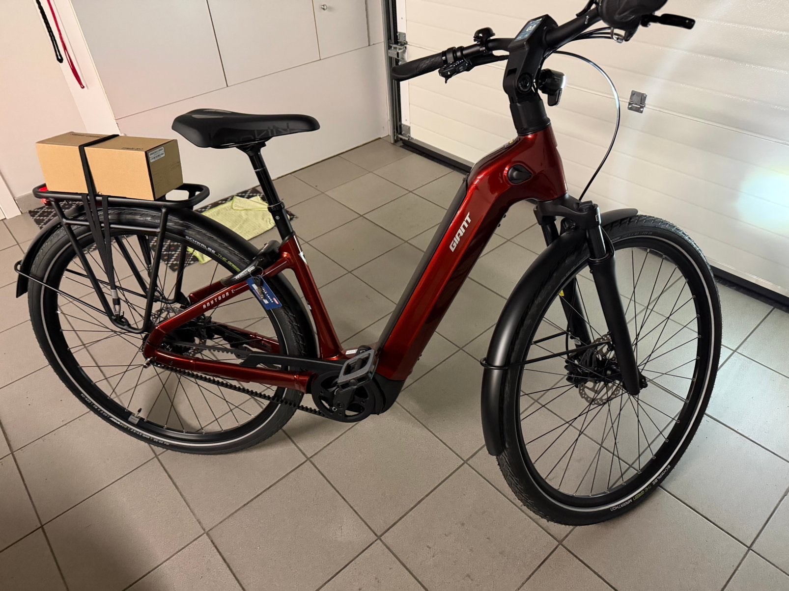 Giant any tour E+5 kleur Mars dust, Neuf, 47 à 51 cm, 50 km par batterie ou plus, Giant