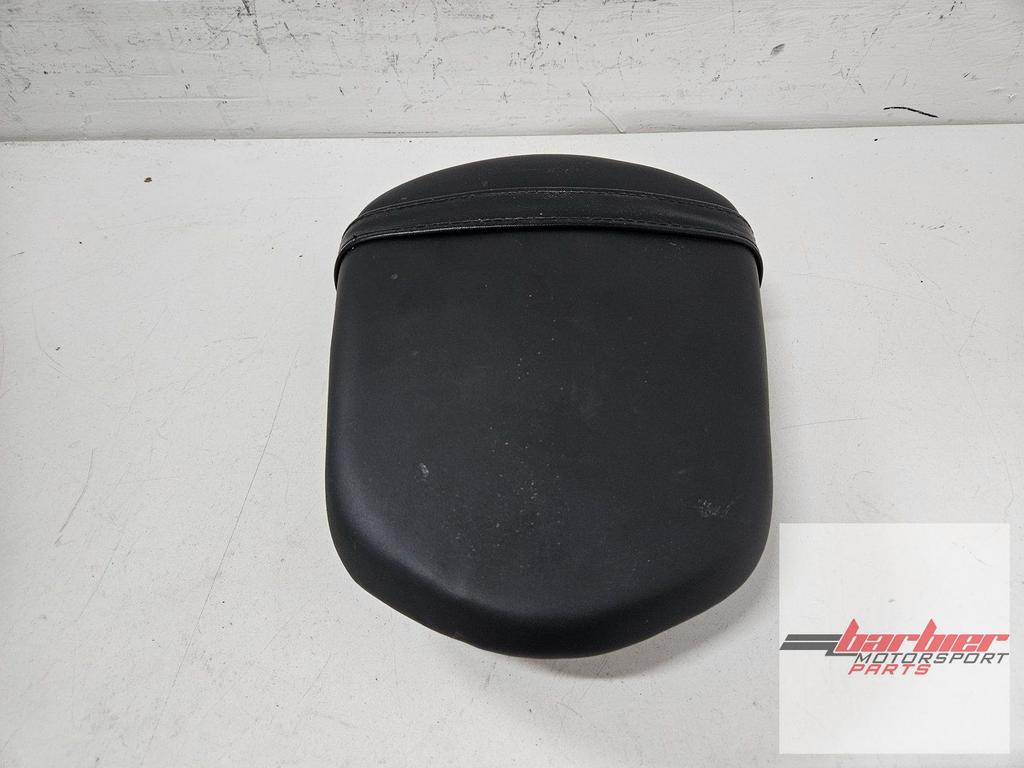 SUZUKI GSXR 600 750 K6 K7 DUO ZIT PASSENGER SEAT 01H-01, Motoren, Onderdelen | Suzuki, Gebruikt, Ophalen of Verzenden
