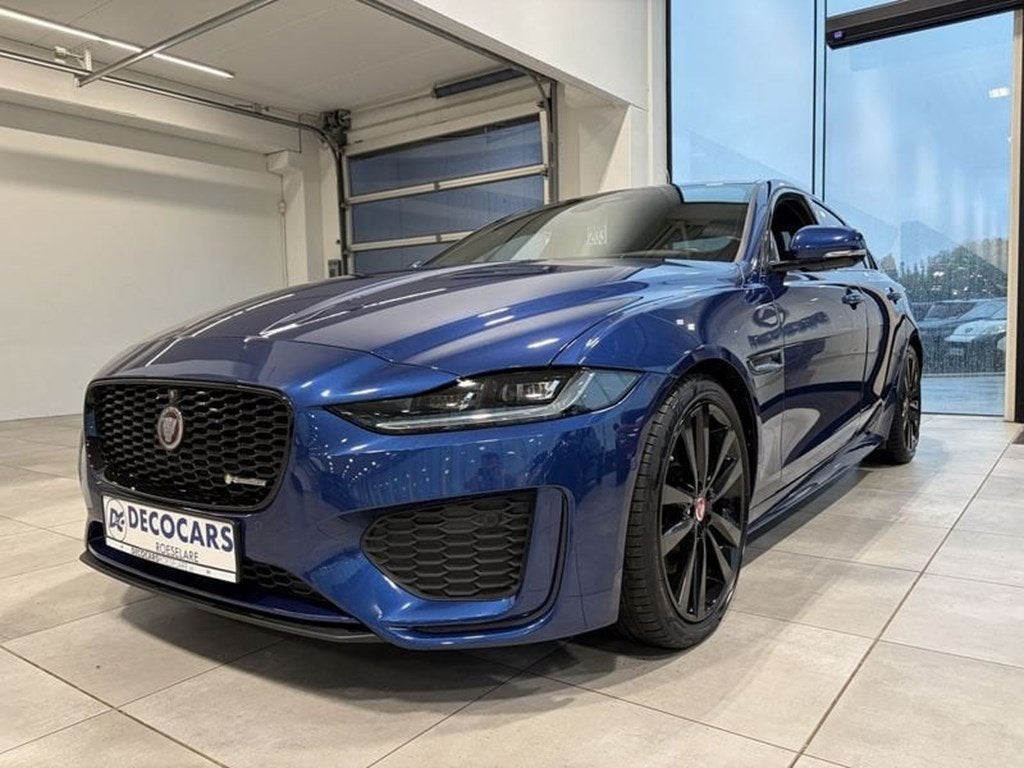 Jaguar XE 360°Camera / Apple Carplay - Android Auto / R-Des, Auto's, Automaat, 116 g/km, Blauw, 5 deurs
