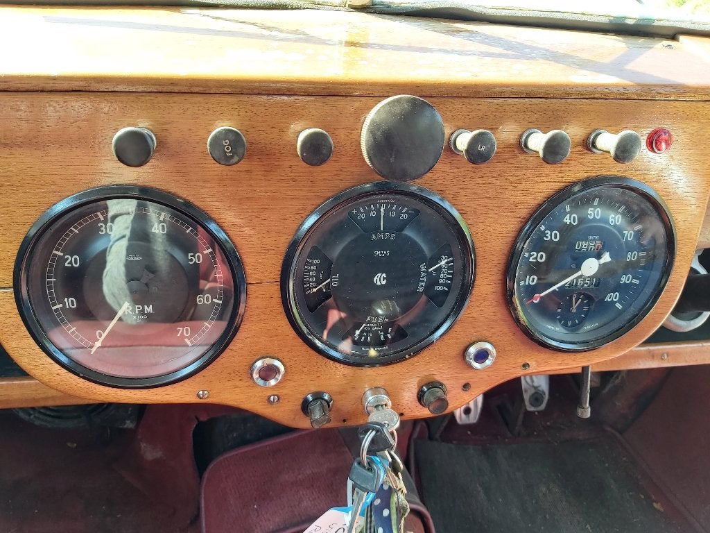 AC 2 litre coupe 1949, foto 12