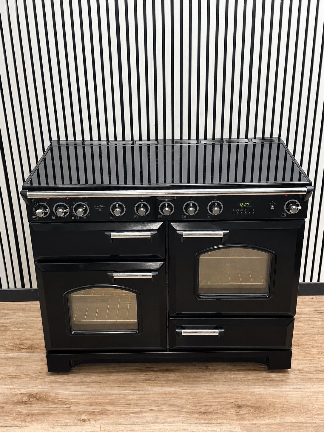 Luxe Falcon Classic De Luxe INDUCTIE met 3 ovens 110 cm, Electroménager, Four avec gril, Enlèvement ou Envoi, Comme neuf, Air chaud