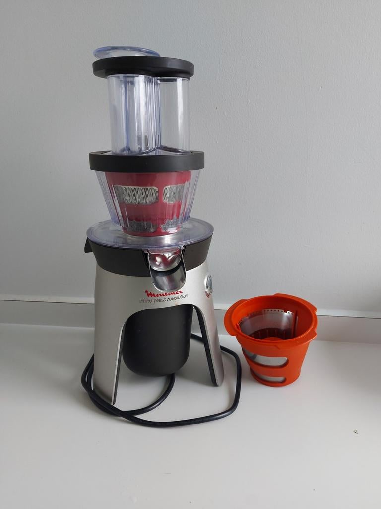 Slowjuicer Moulinex Infinity Press Revolution, Electroménager, Extracteurs de jus, Enlèvement, Presse-agrumes lent