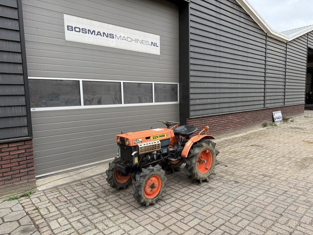 Kubota B7000 4WD minitractor, Zakelijke goederen, Landbouw | Tractoren, Overige merken, Gebruikt, Kubota Hol, Kbt_g.eu_market_surveillance@kubota.com