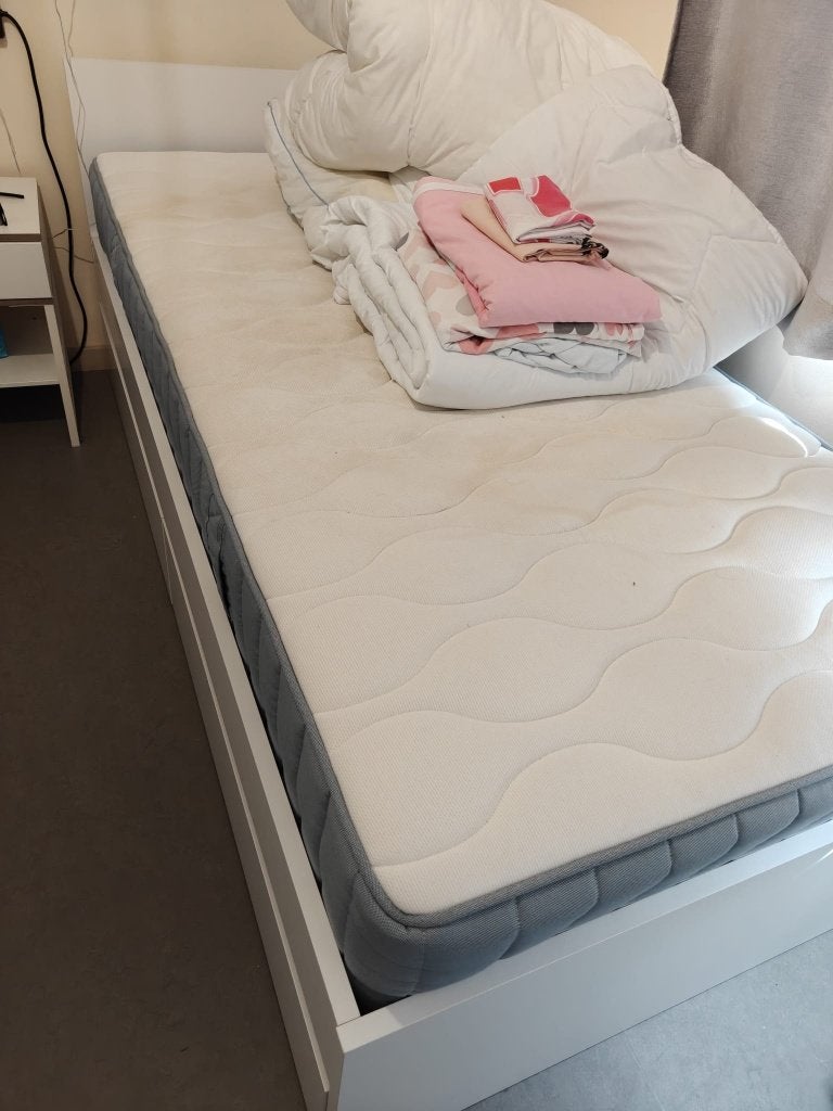 eenpersoons bed, Huis en Inrichting, Slaapkamer | Bedden, Ophalen, 90 cm, Eenpersoons, Wit
