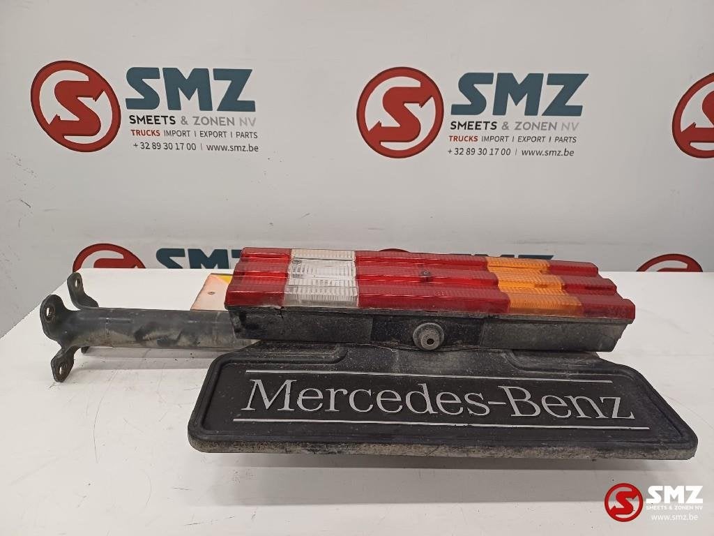 Occ achterlicht rechts met steun Mercedes, Gebruikt, Mercedes-Benz, Verlichting