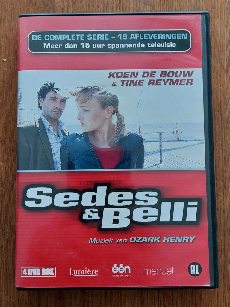 DVD - BOX - SEDES EN BELLI - VOLLEDIGE REEKS, CD & DVD, DVD | Néerlandophone, Tous les âges, Coffret, Comme neuf, TV fiction