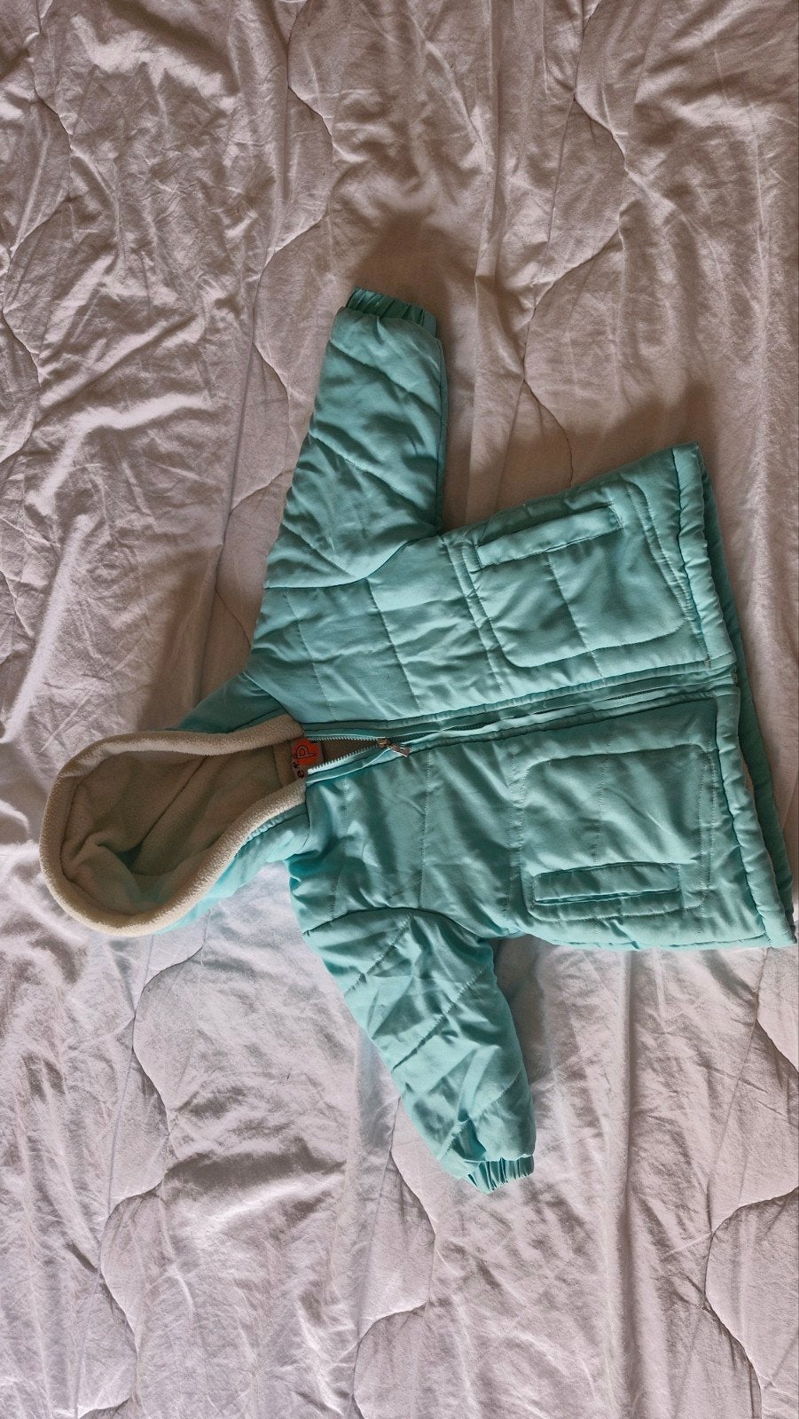 Manteau enipge taille 18mois, Enfants & Bébés, Enlèvement, Manteau