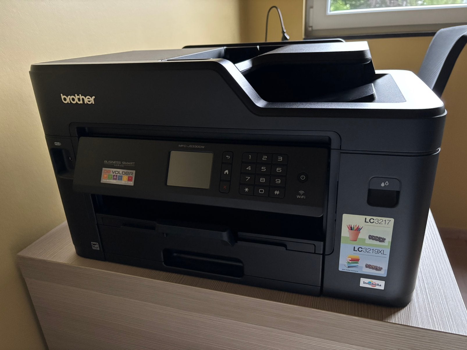 Professionele kleurenprinter Brother, Computers en Software, Printers, Ophalen, Zo goed als nieuw, Printer