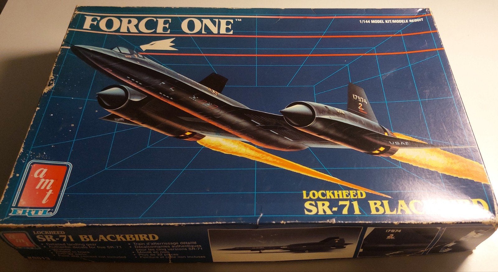 SR-71 Blackbird AMT plastic hobby kit schaal 1/144. 💫, Hobby en Vrije tijd, Modelbouw | Vliegtuigen en Helikopters, Overige merken