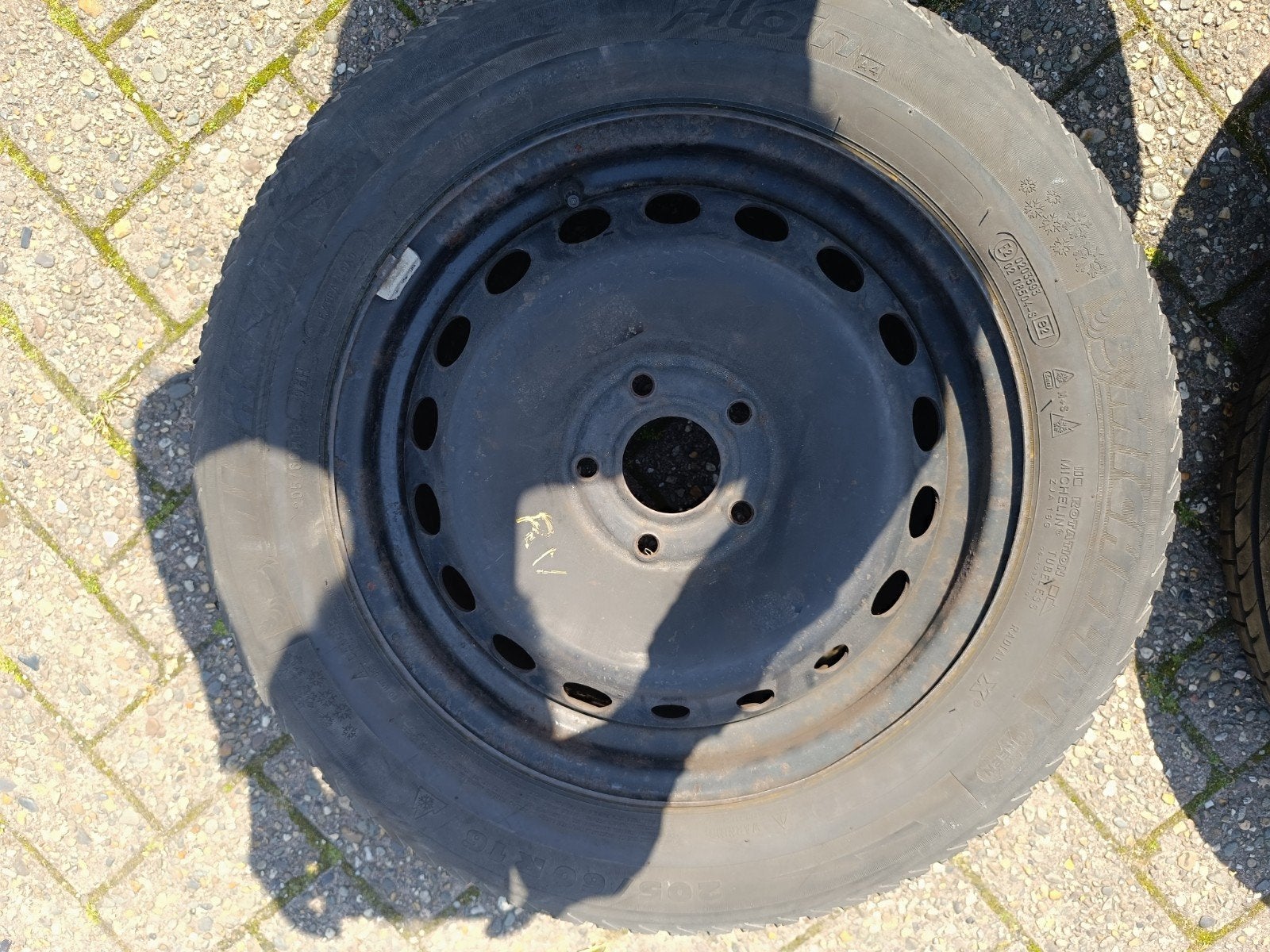 2 winterbanden Michelin alpin op stalen velgen. 205 60 r16, Enlèvement