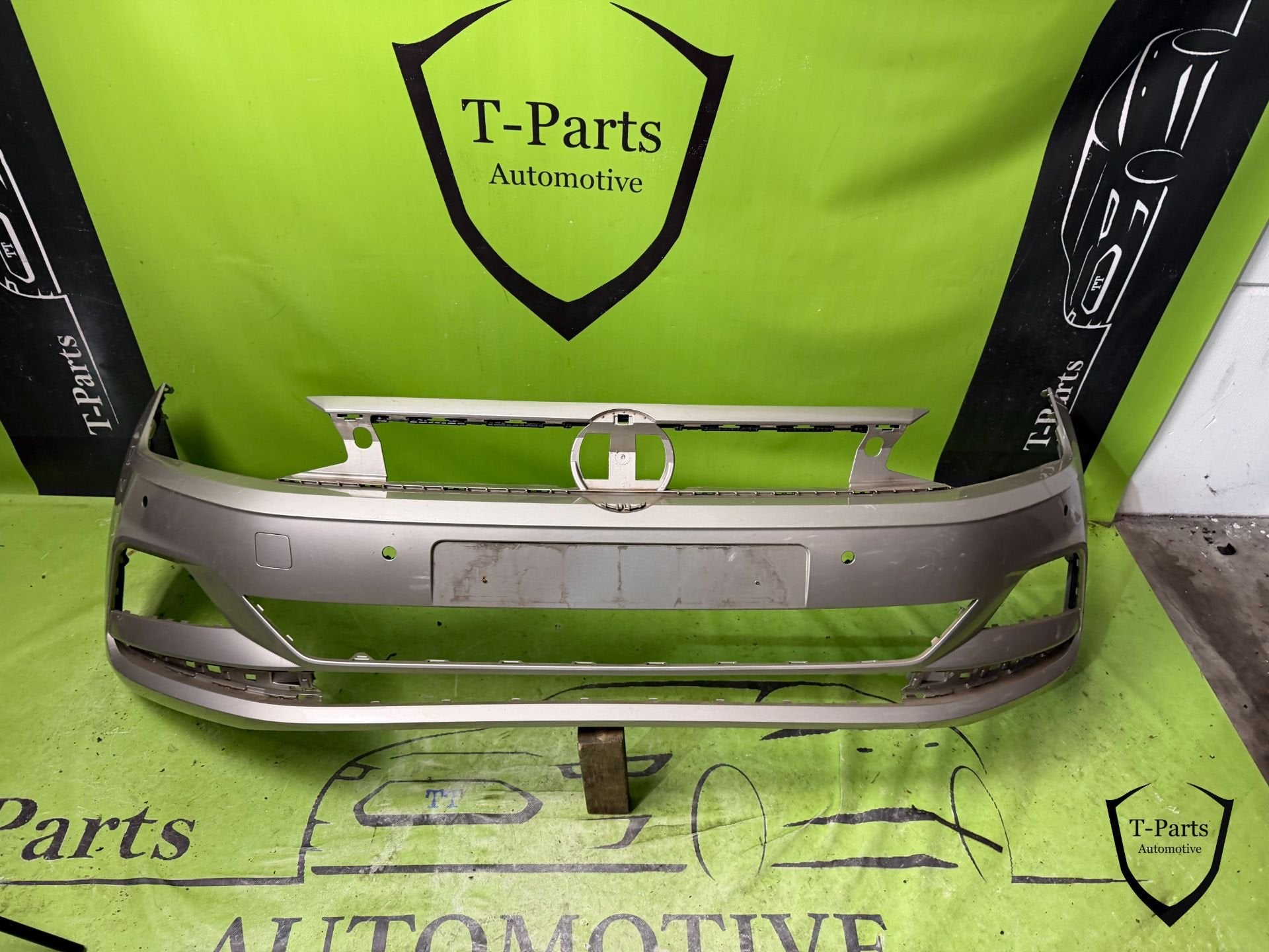 vw volkswagen polo 2G voorbumper bumper 17+ 4x pdc, Gebruikt, Volkswagen, Volkswagen AG, Vw@volkswagen.de
