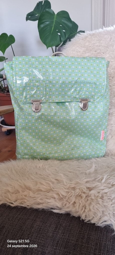 Petit Pan kinderrugzak, Kinderen en Baby's, Petit Pan, Ophalen of Verzenden, Zo goed als nieuw, Groen