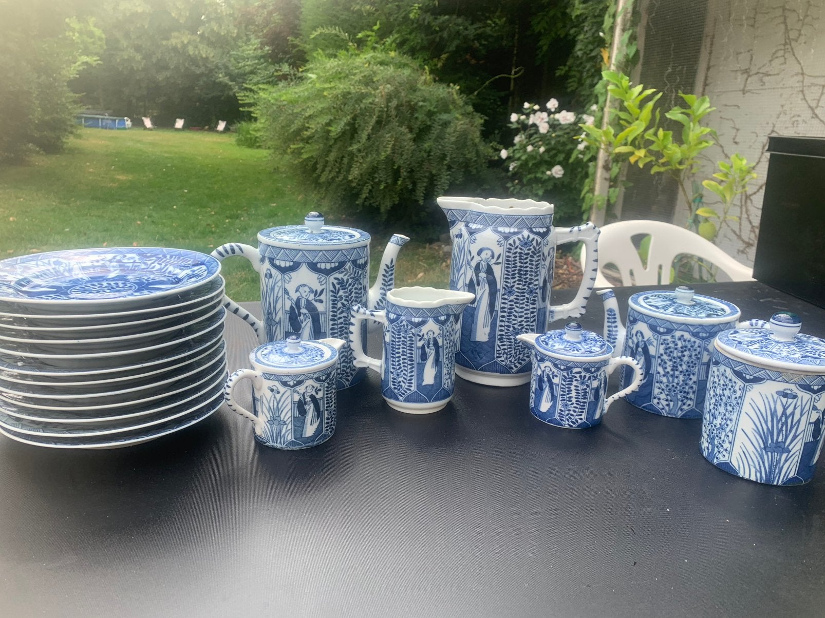 Antiek servies Lange Lijs, Enlèvement