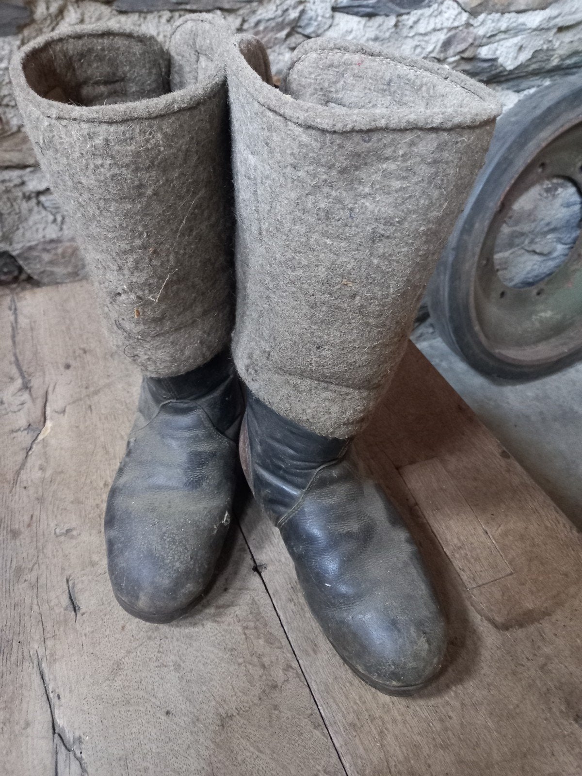 Duitse laarzen met studs., Verzamelen, Ophalen of Verzenden