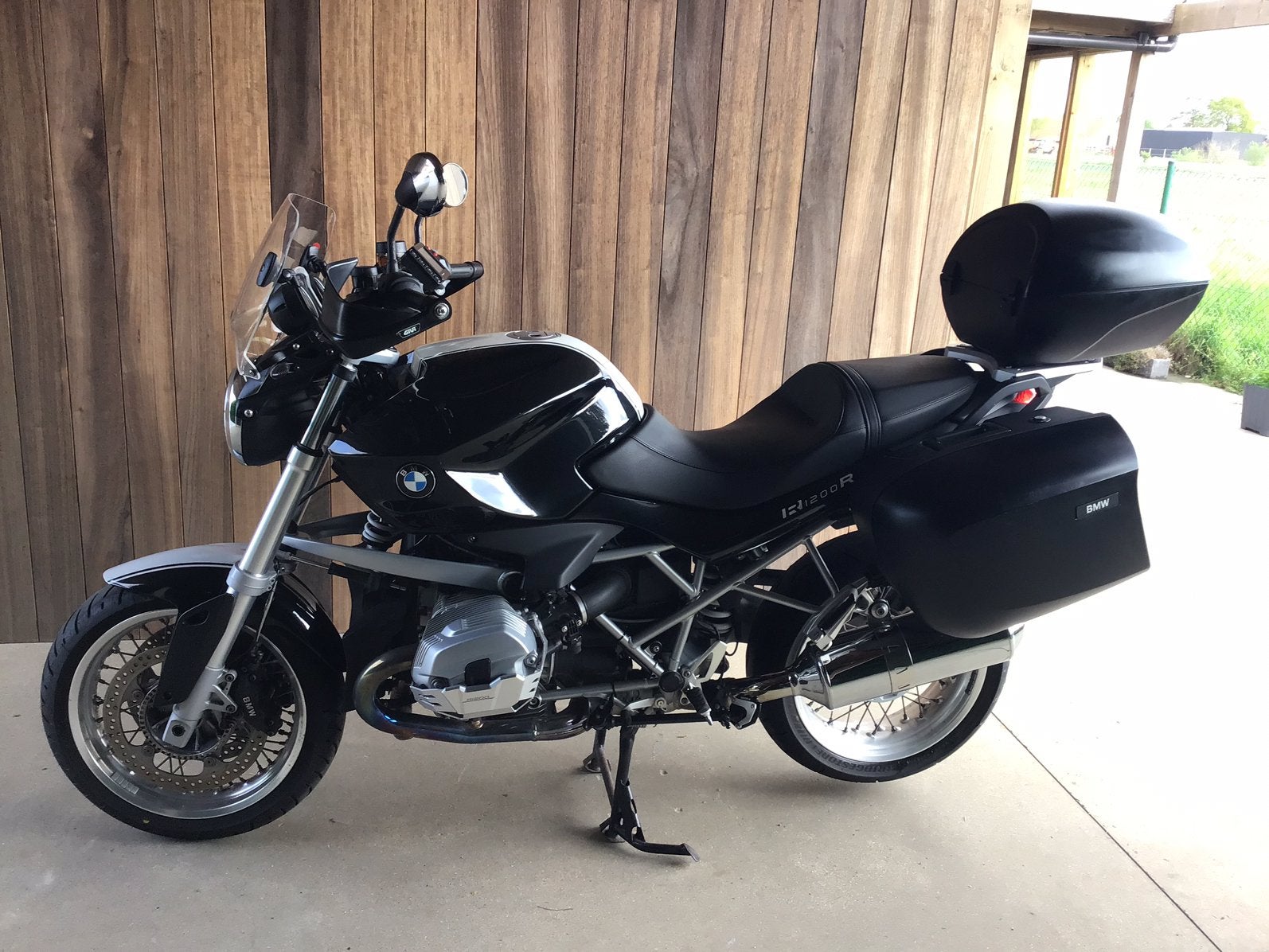 BMW R1200R classic, Particulier