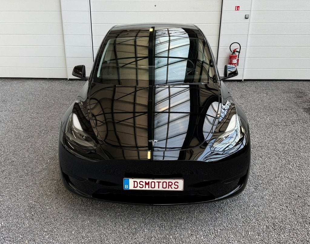 Tesla Model Y RWD | Full Black | LFP batterij | Gepolierd!, Auto's, Automaat, 0 cilinders, Zwart, 5 zetels