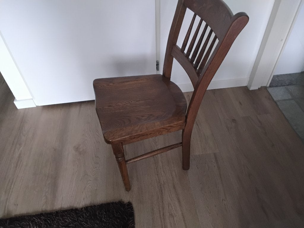 eiken stoeltjes, Huis en Inrichting, Stoelen, Ophalen, Bruin, Zo goed als nieuw, Vier