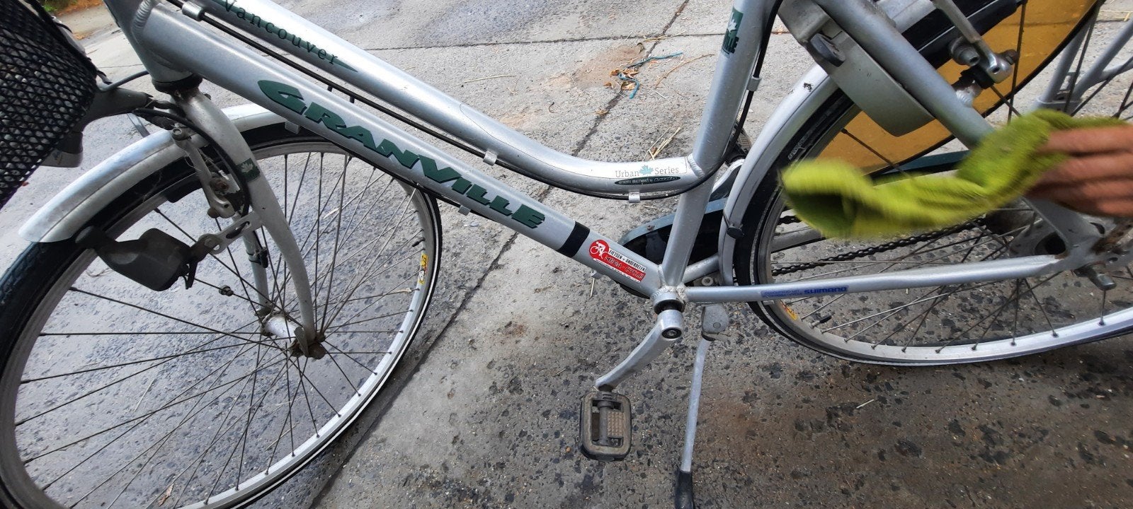 fiets Granville, Ophalen