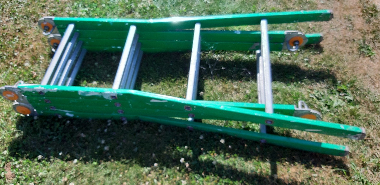 Ijzeren, opvouwbare ladder van 4 x 4 treden, Doe-het-zelf en Bouw, Ladders en Trappen, Ophalen, Ladder