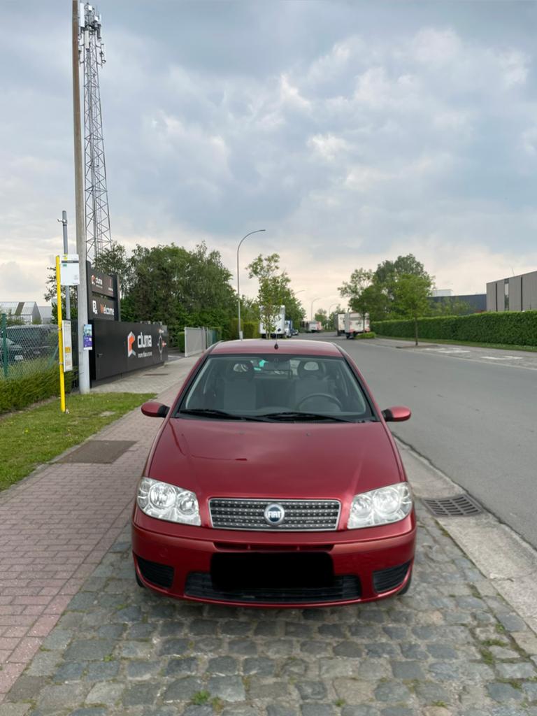 Fiat Punto Blanco Gekeurd voor verkoop met airco, Auto's, Fiat, Handgeschakeld, 5 deurs, Particulier, Elektrische ramen